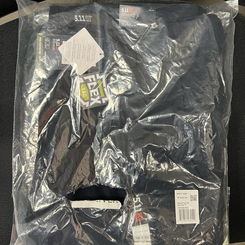 Mens 5-11 tactical pants- brand new never opened!